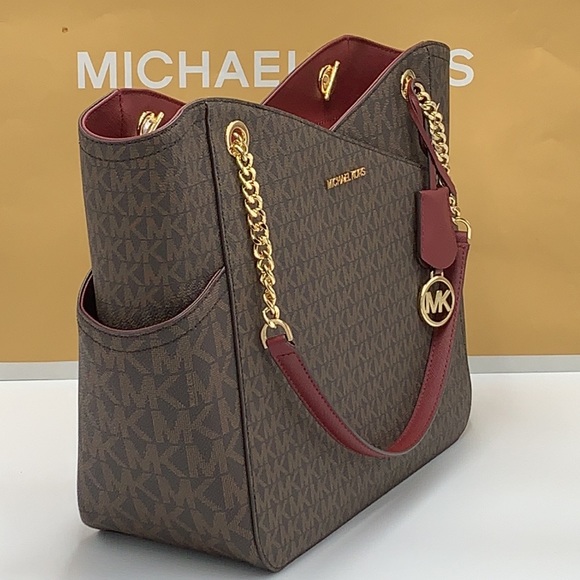 MICHAEL KORS LARGE X CHAIN LOGO
SHOULDER BAG DARK CHERRY COLOR - Picture 5 of 16